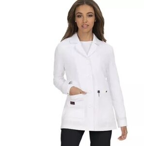 BETSY JOHNSON LAB COAT NWT- L
